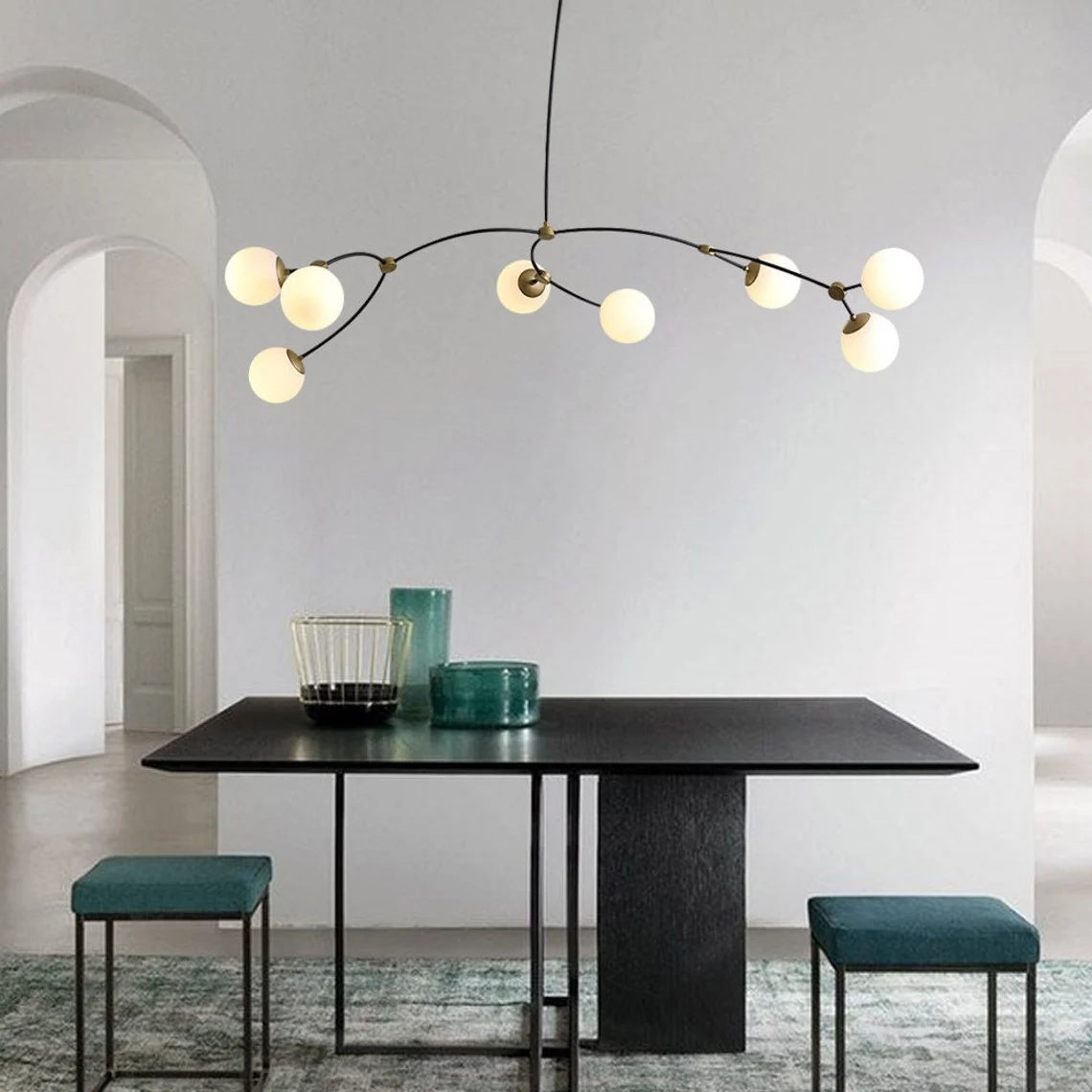 Lustre créatif à boules moléculaires